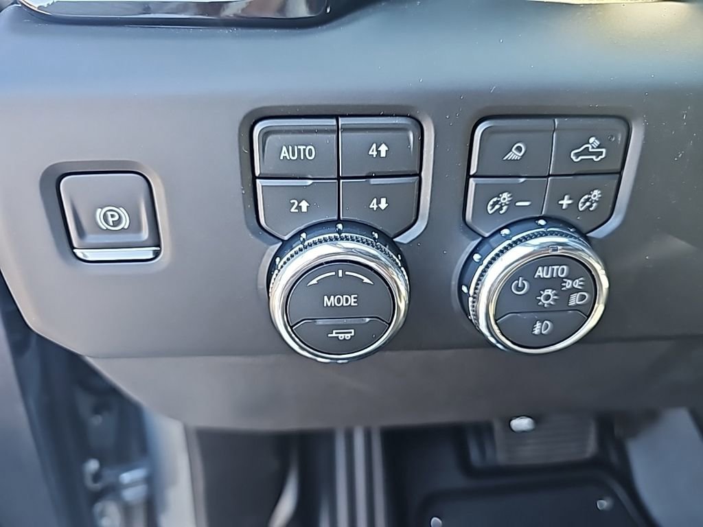 New 2026 GMC Sierra 1500 AT4X image 16