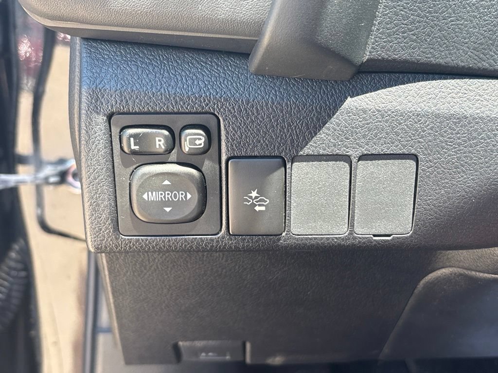 Used 2017 Toyota Corolla iM w/ Carpet Mat Package FWD image 13