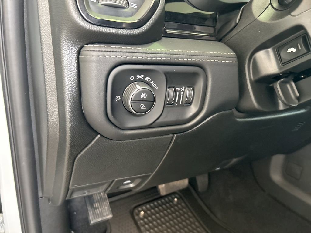 New 2026 RAM 3500 Limited image 49