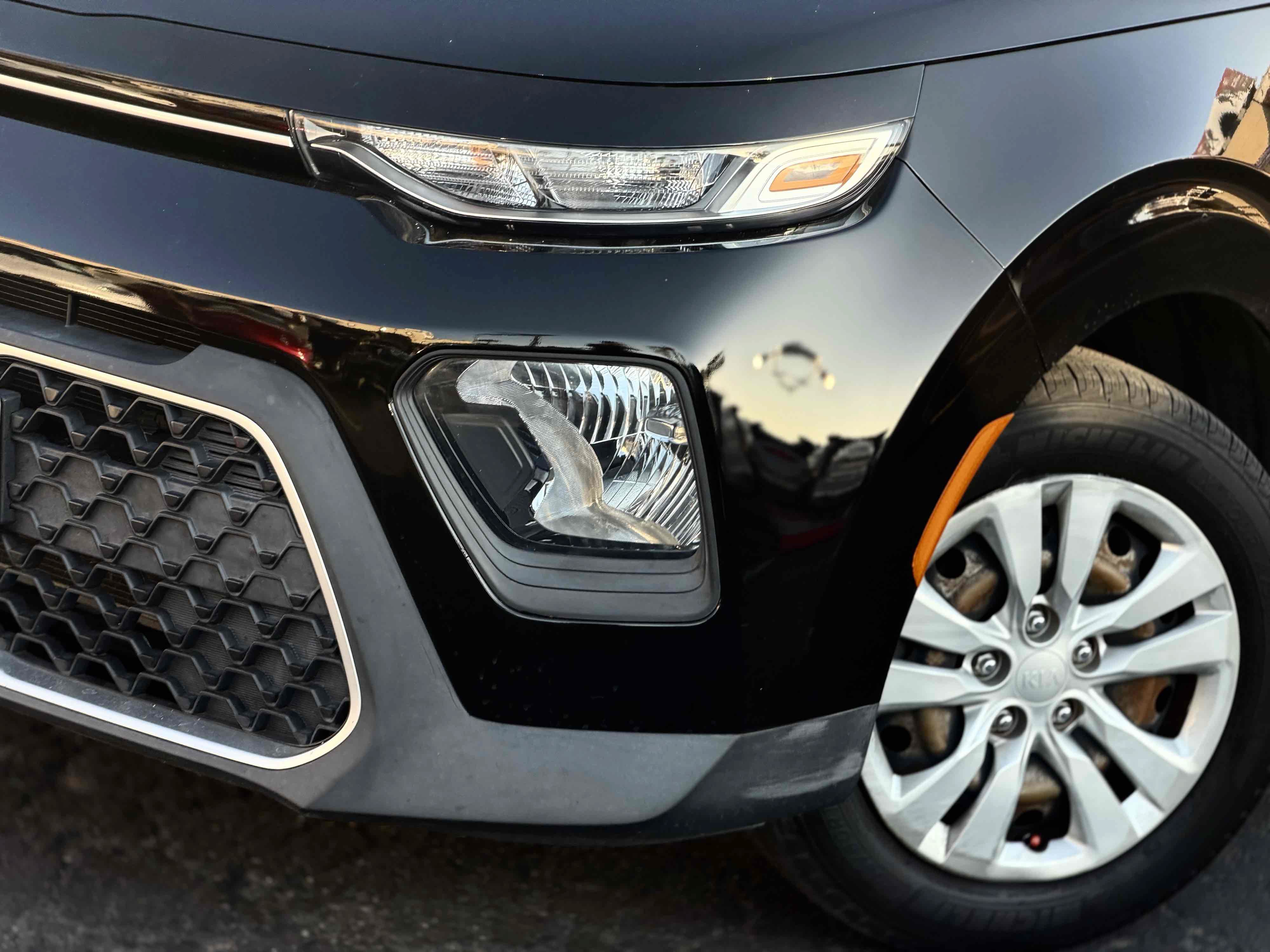 Used 2020 Kia Soul LX FWD image 10