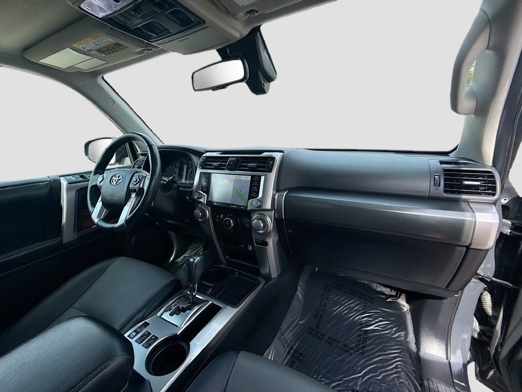 Used 2024 Toyota 4Runner SR5 Premium w/ Moonroof Package RWD image 30