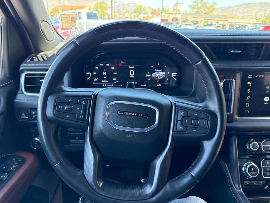 Used 2024 GMC Yukon Denali Ultimate AWD/4WD image 19