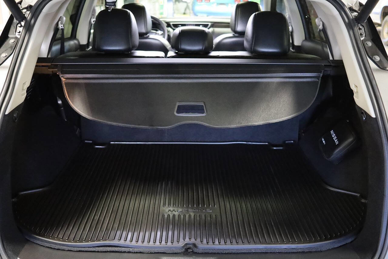 Used 2024 Nissan Murano Platinum w/ Cargo Package image 29