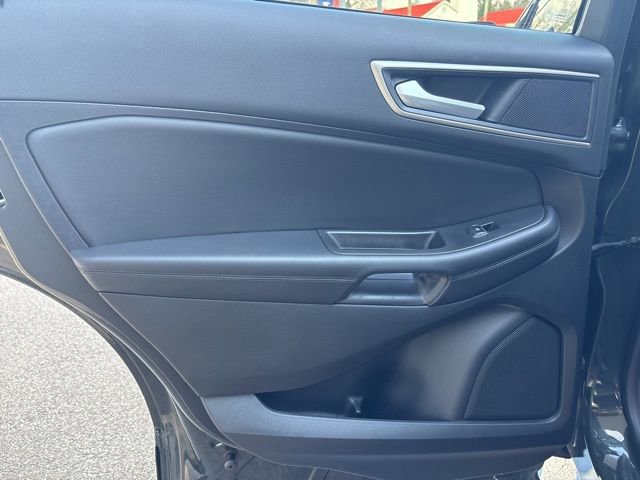 Used 2024 Ford Edge SEL w/ Convenience Package image 31