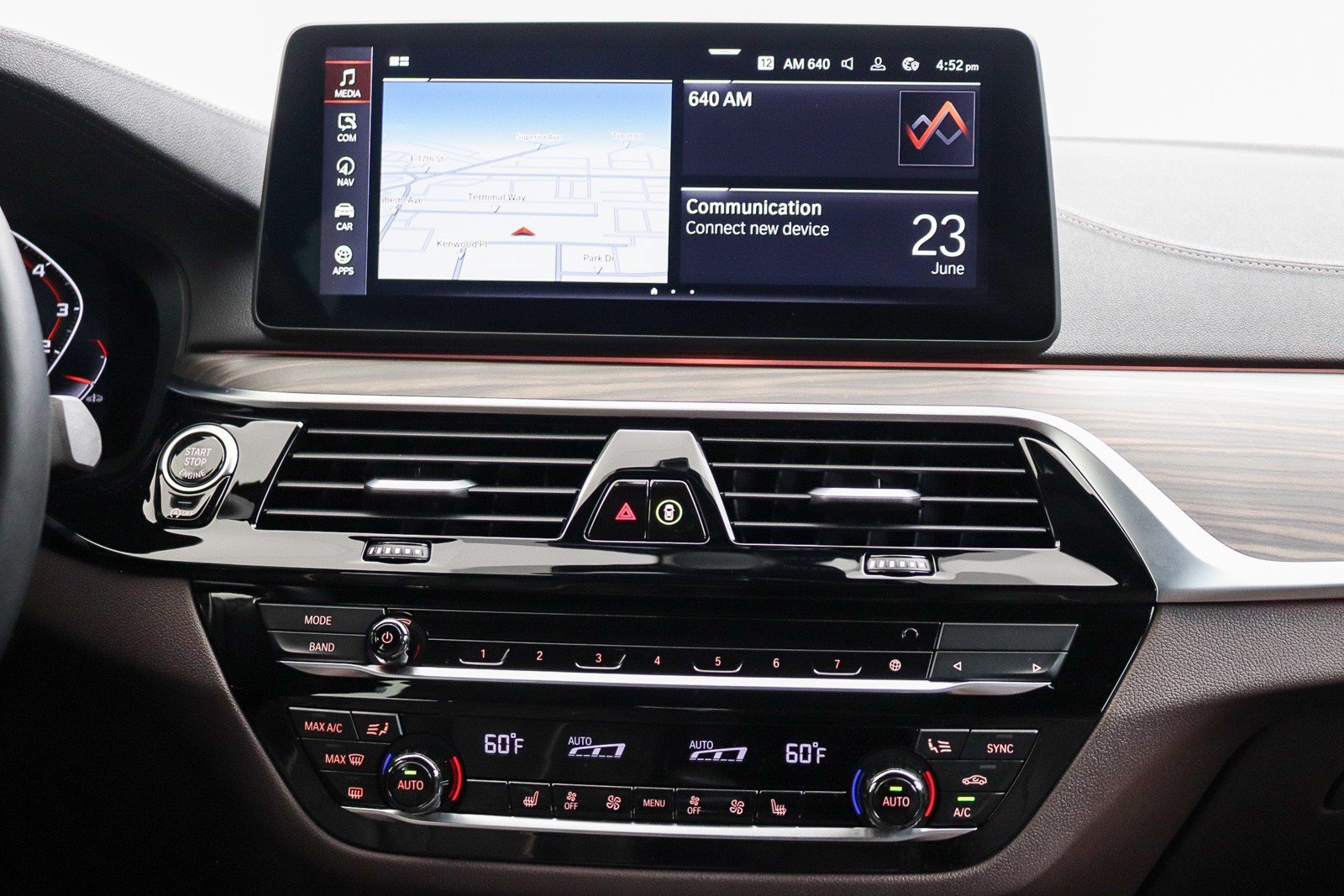 Used 2023 BMW M550i xDrive AWD/4WD image 19