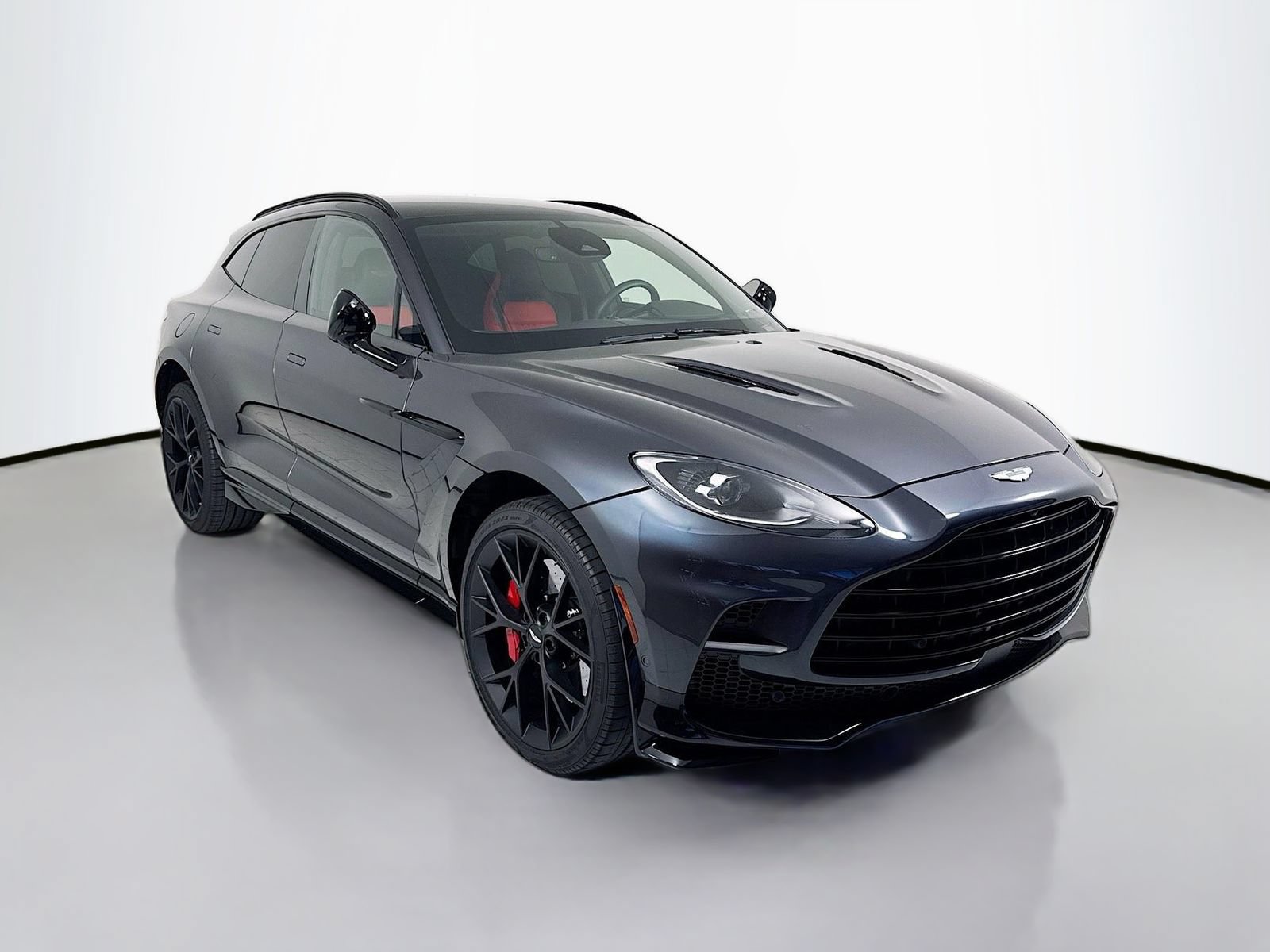 Used 2025 Aston Martin DBX 707