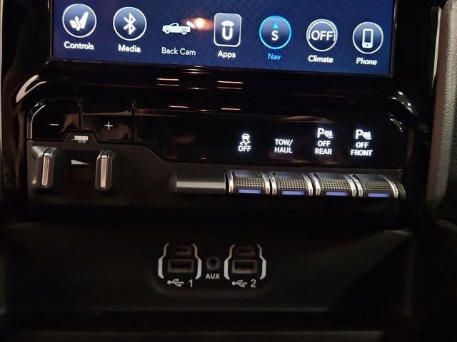 Used 2020 RAM 1500 Rebel w/ Rebel Level 2 Equipment Group AWD/4WD image 13