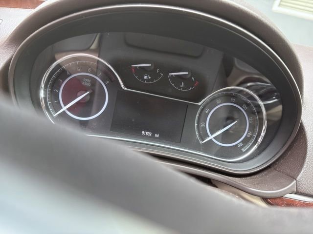 Used 2016 Buick Regal FWD image 17