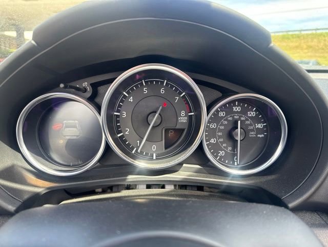 Used 2023 MAZDA MX-5 Miata Grand Touring RWD image 12