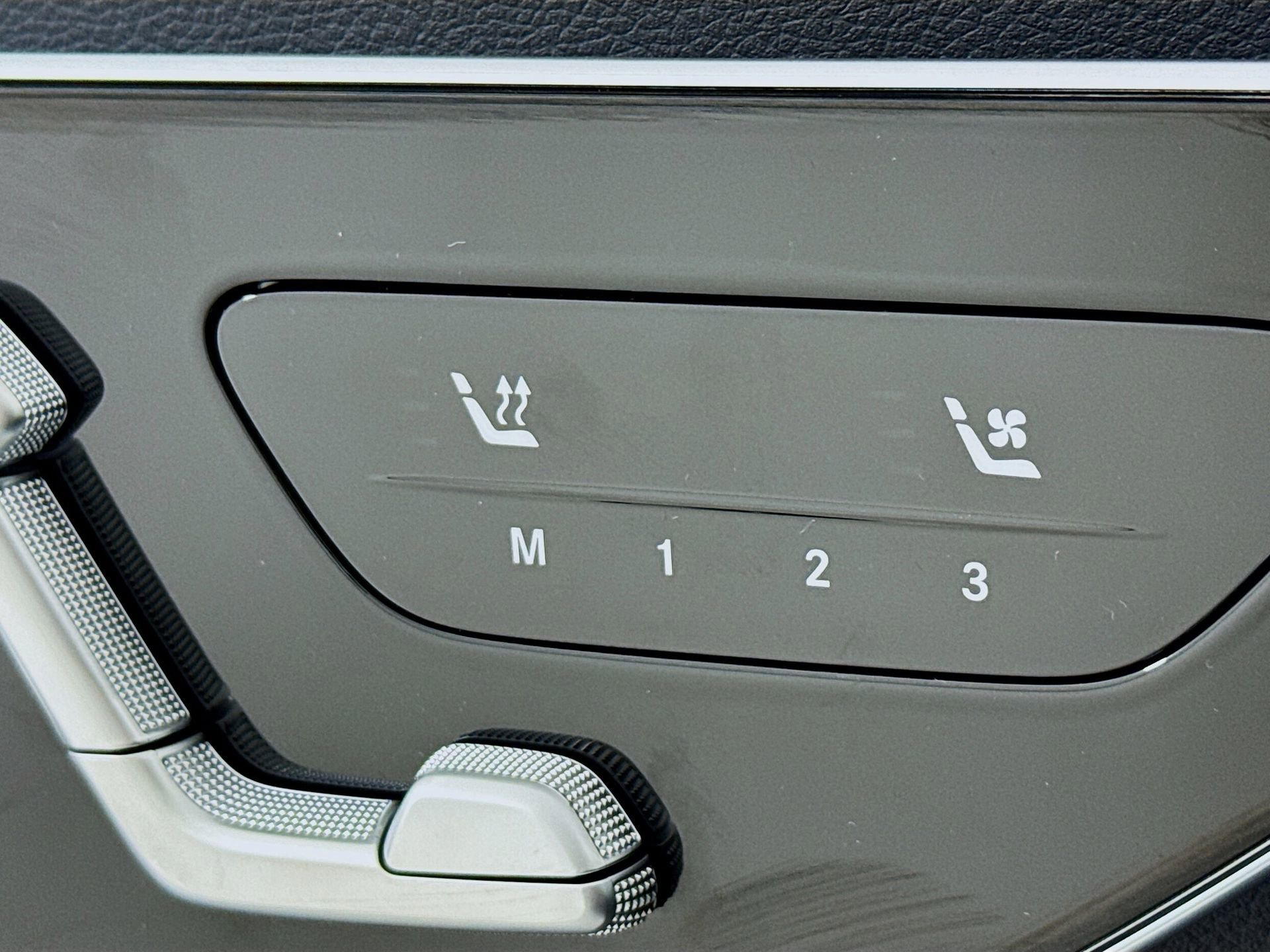 New 2026 Mercedes-Benz E 450 4MATIC Sedan image 22
