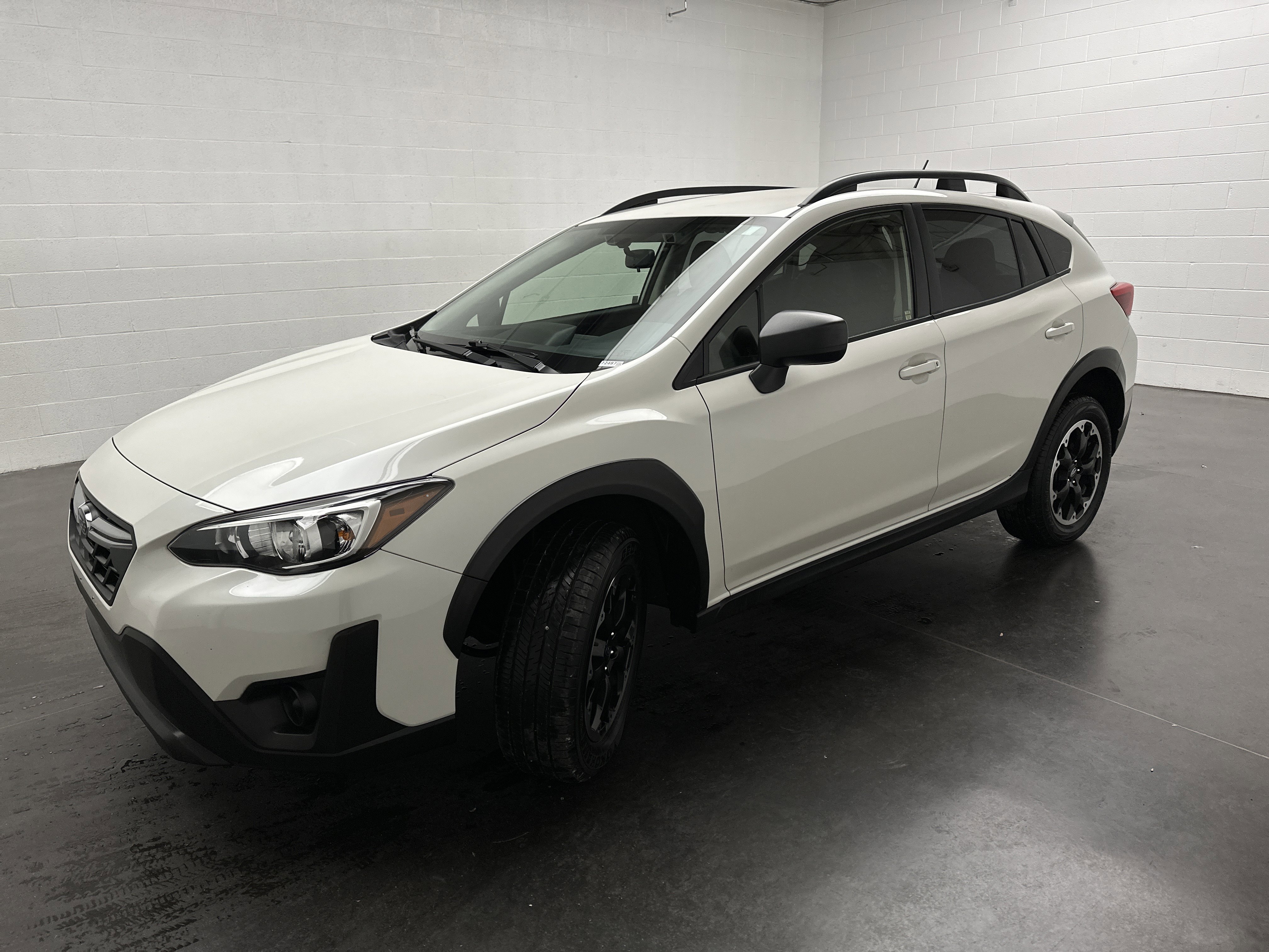 Used 2023 Subaru Crosstrek 2.0i image 4