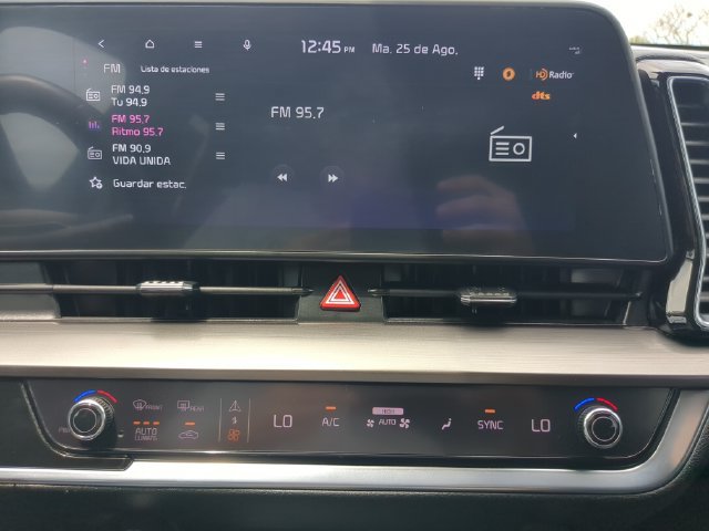 Used 2024 Kia Sportage EX FWD image 22