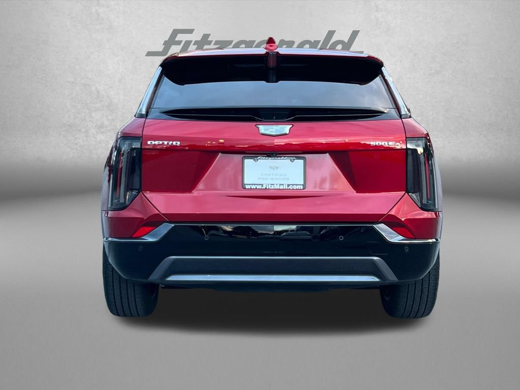 Certified 2025 Cadillac Optiq Sport 2 w/ LPO, Floor Liner Package AWD/4WD image 7