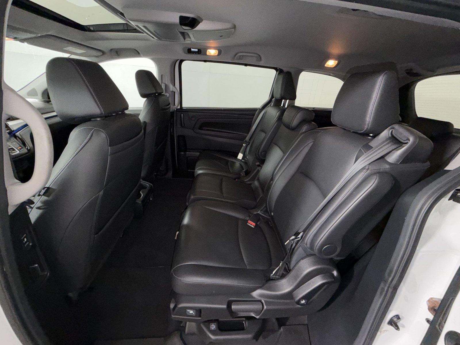 Used 2022 Honda Odyssey Touring image 24