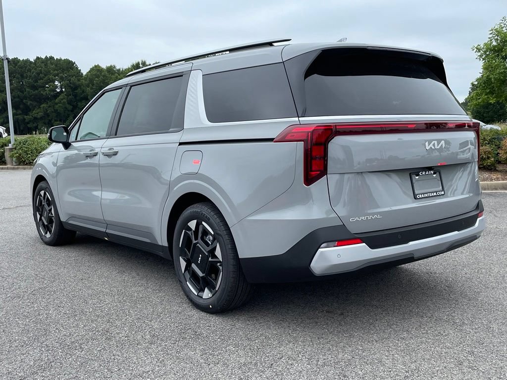 New 2026 Kia Carnival EX FWD image 5