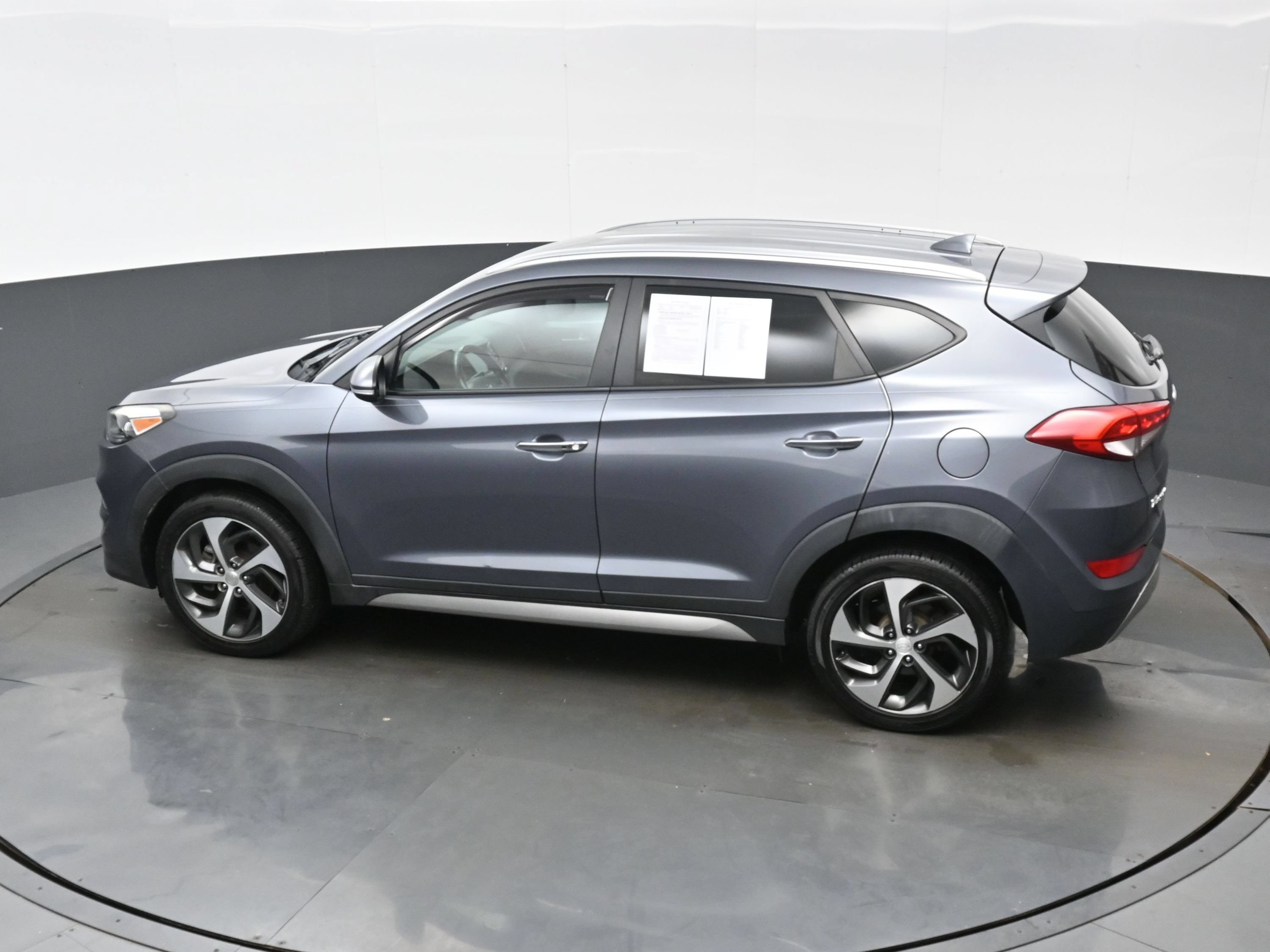 Used 2017 Hyundai Tucson Limited w/ Cargo Package AWD/4WD image 32
