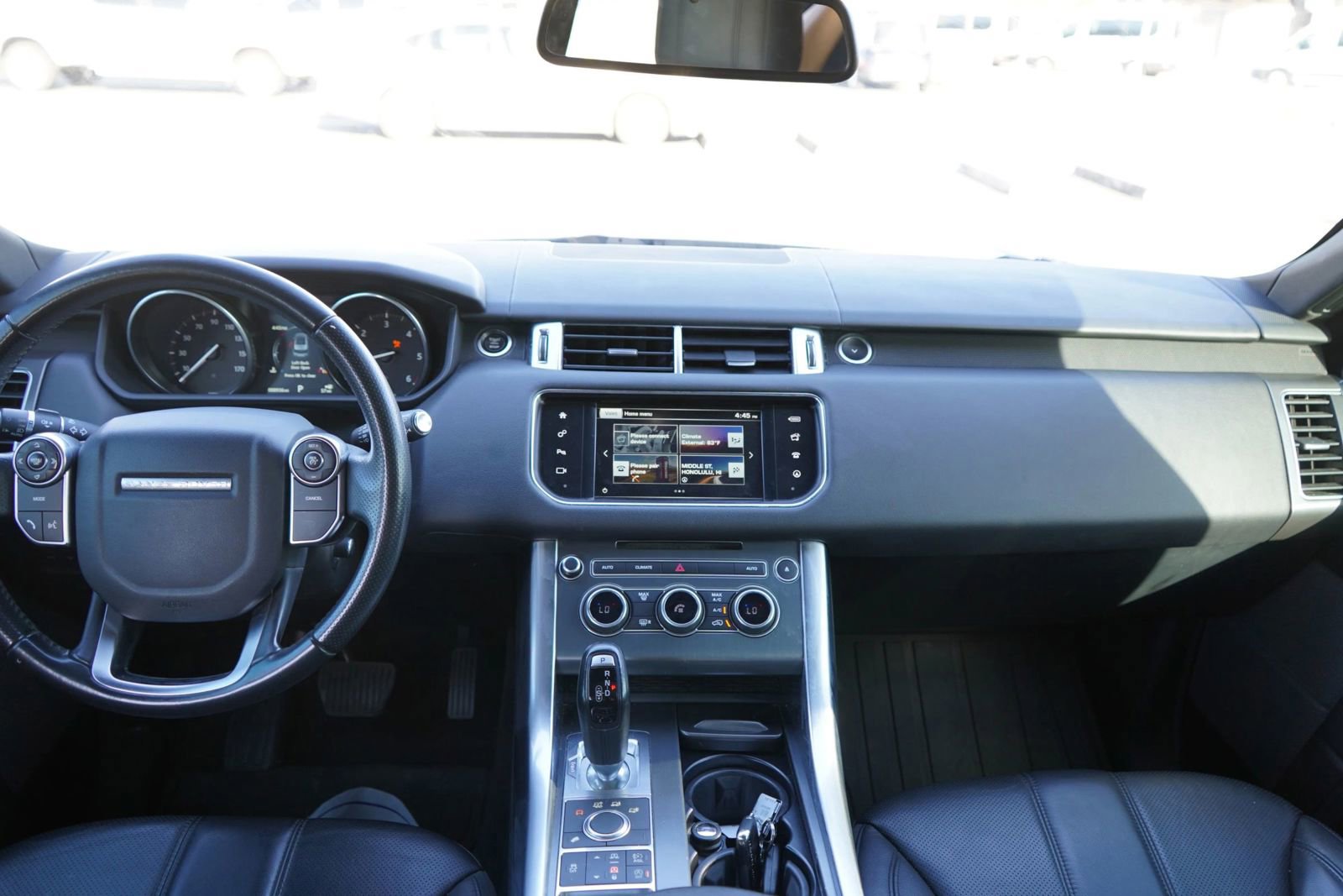 Used 2016 Land Rover Range Rover Sport SE image 16