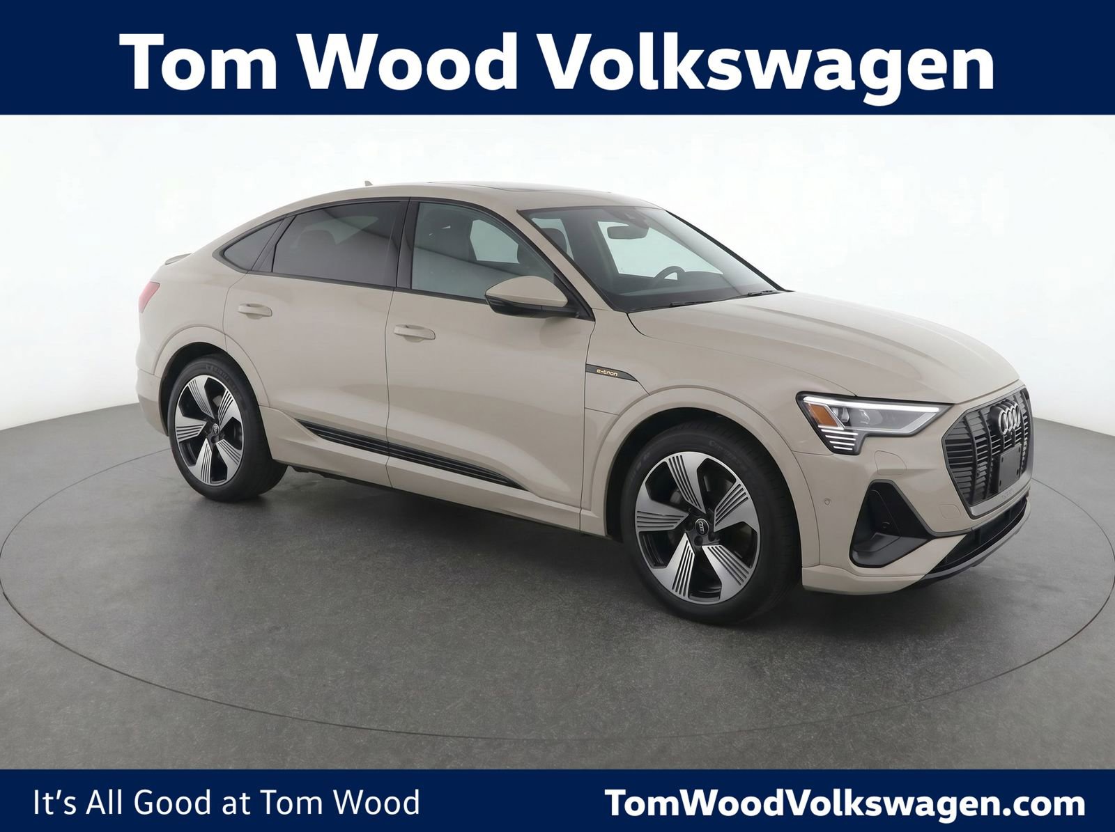 Used 2021 Audi e-tron Prestige w/ Prestige Package AWD/4WD image 1