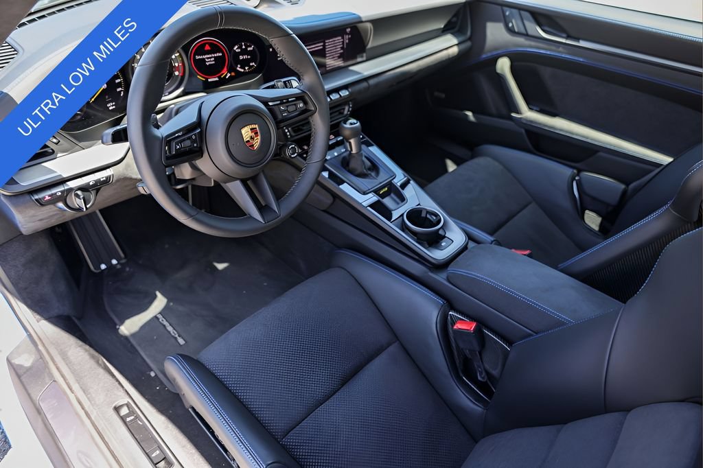 Used 2022 Porsche 911 GT3 RWD image 11