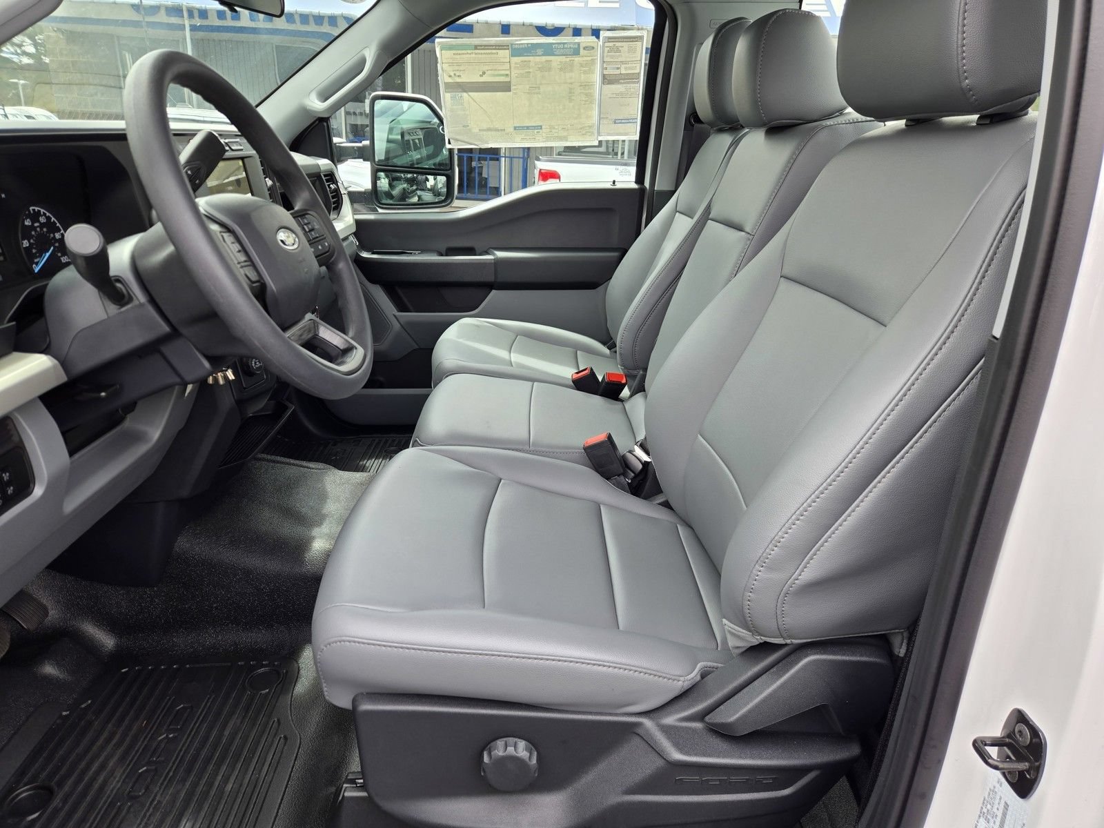 New 2024 Ford F350 XL w/ XL Chrome Package RWD image 29
