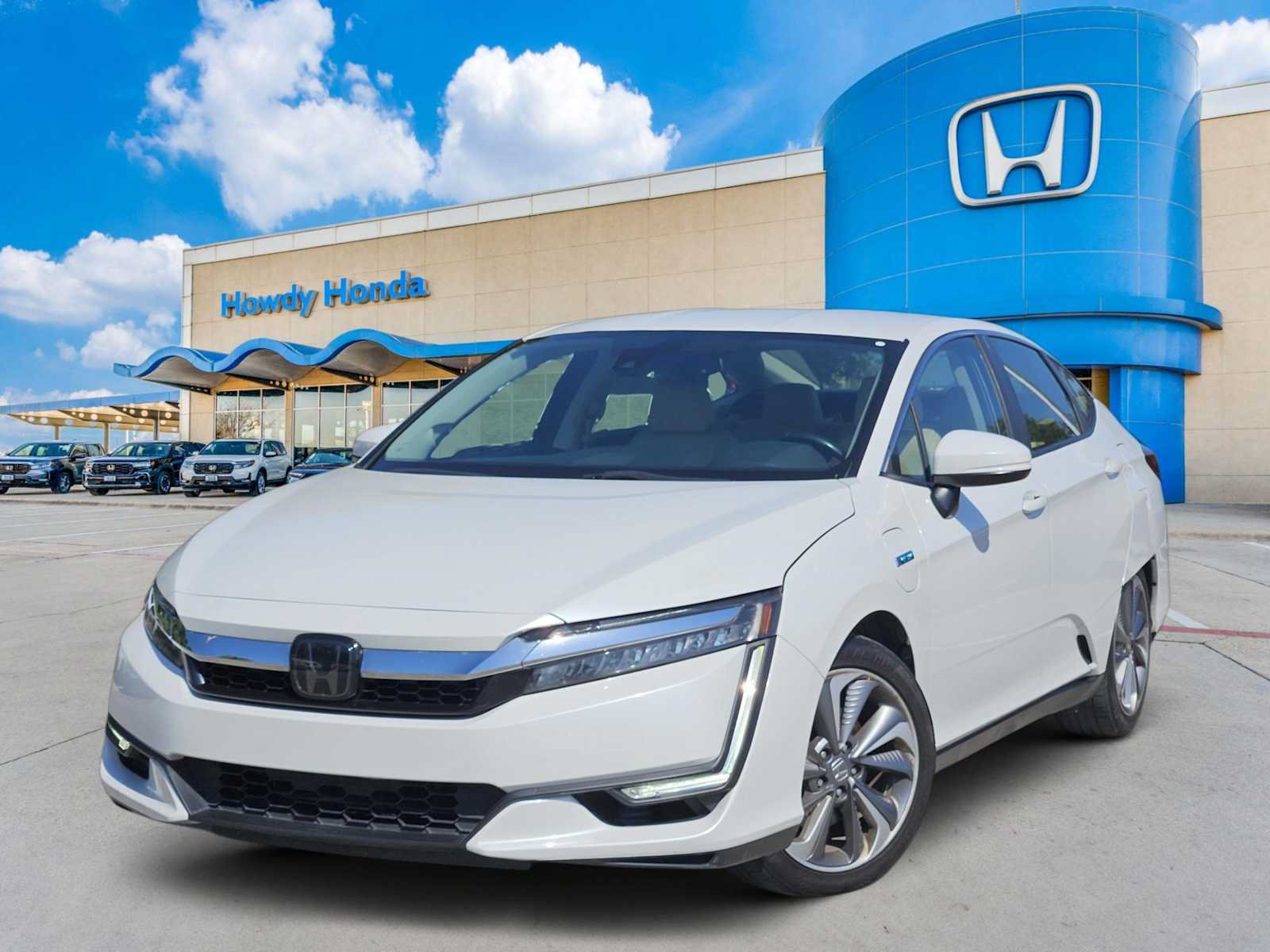 Certified 2018 Honda Clarity Touring image 1