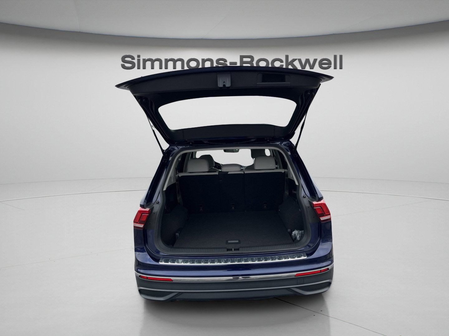 Used 2022 Volkswagen Tiguan SE image 10