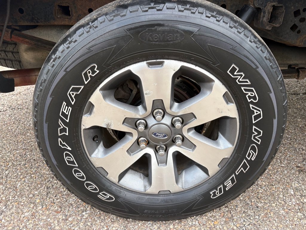 Used 2012 Ford F150 FX4 w/ FX Luxury Pkg AWD/4WD image 15