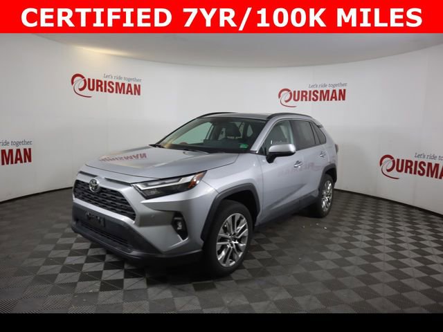 Used 2025 Toyota RAV4 XLE Premium w/ Weather Package AWD/4WD image 4