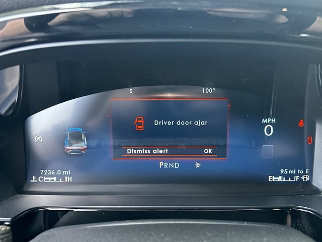 Certified 2024 Lincoln Corsair AWD w/ Equipment Group 101A image 20
