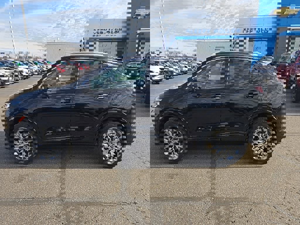 New 2026 Buick Encore GX Avenir w/ Avenir Convenience Package image 14