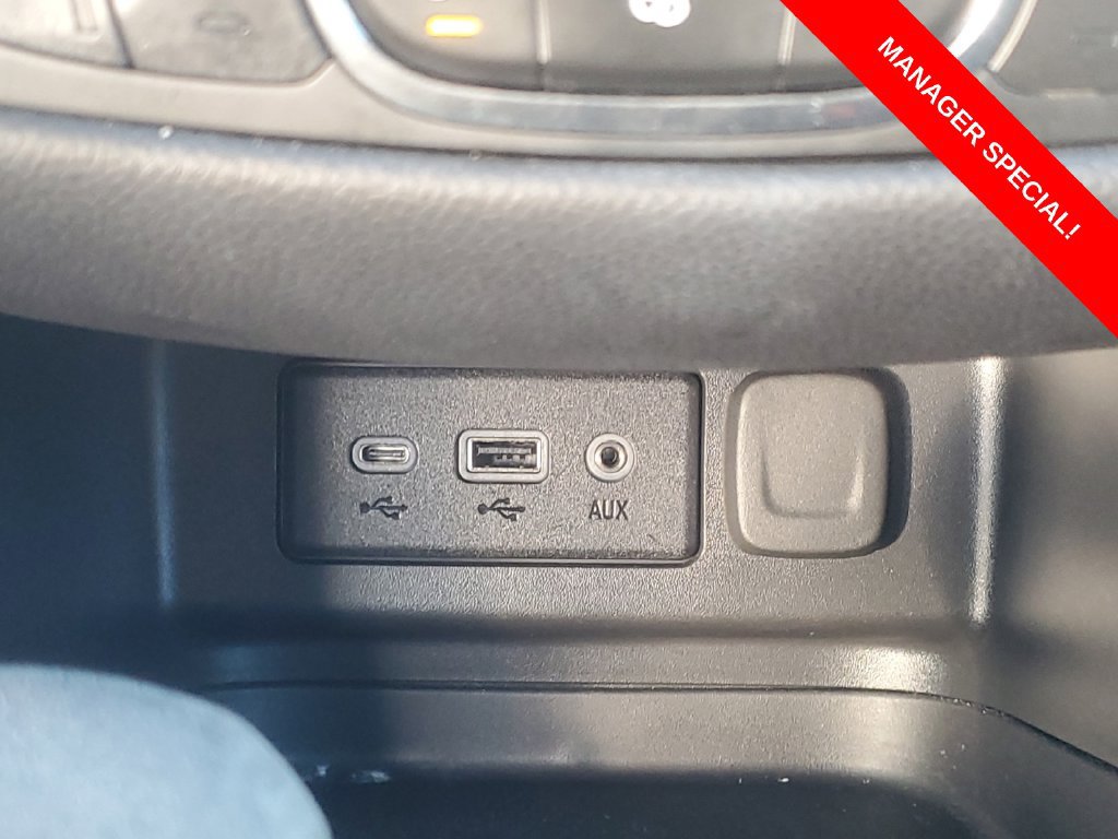 Used 2023 Chevrolet Equinox LT AWD/4WD image 31
