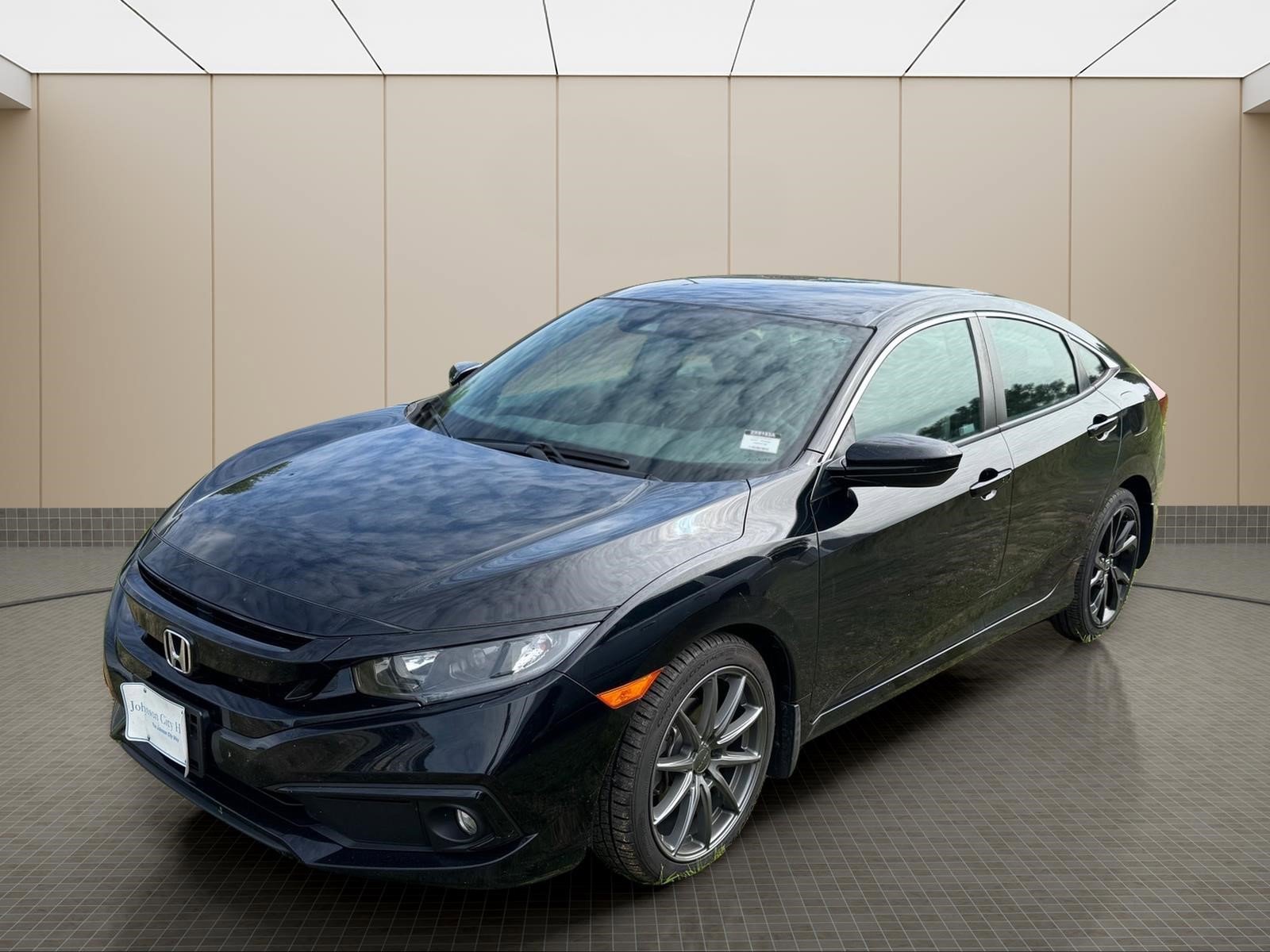 Used 2020 Honda Civic Sport image 2