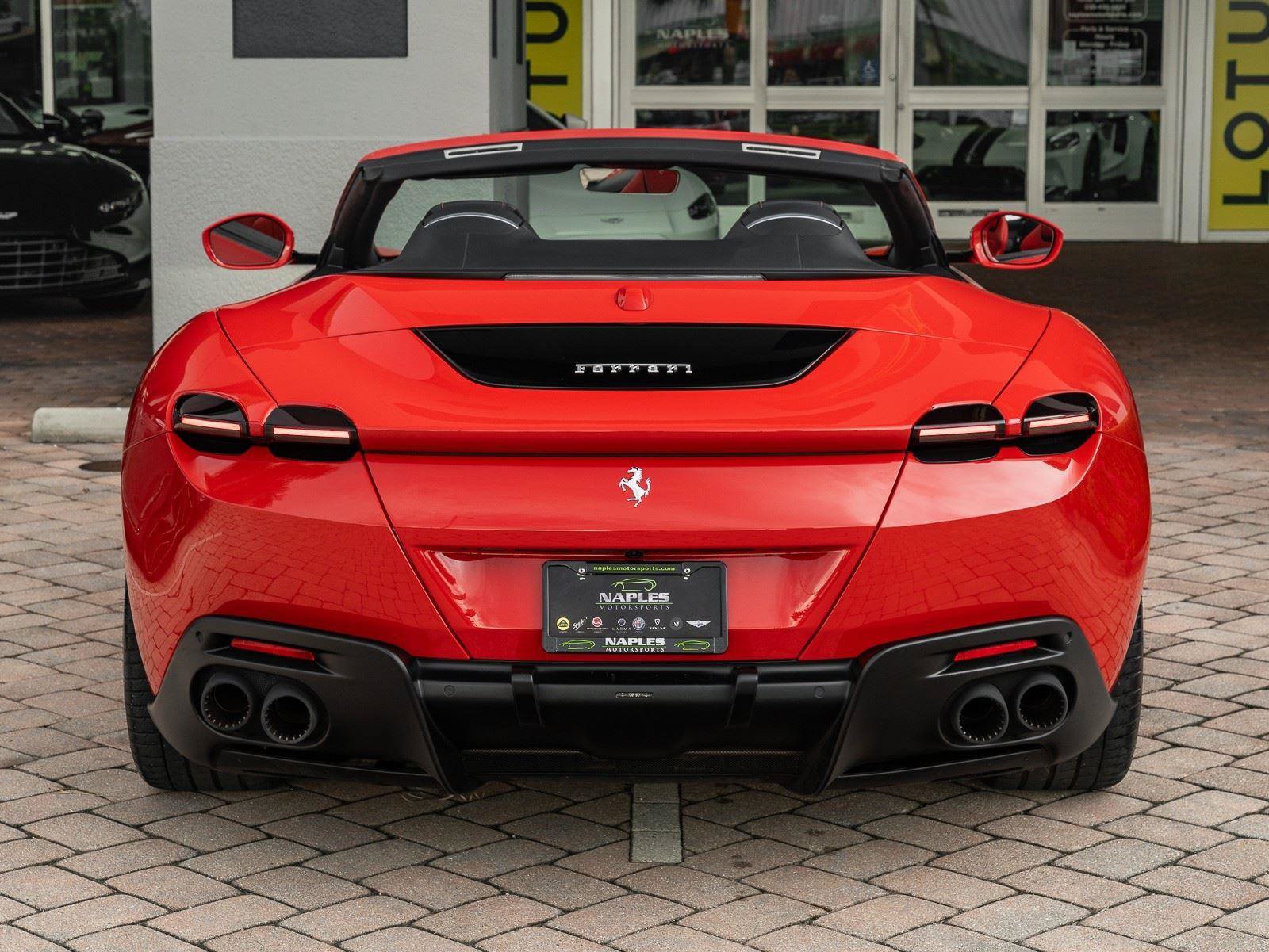 Used 2024 Ferrari Roma Spider RWD image 27