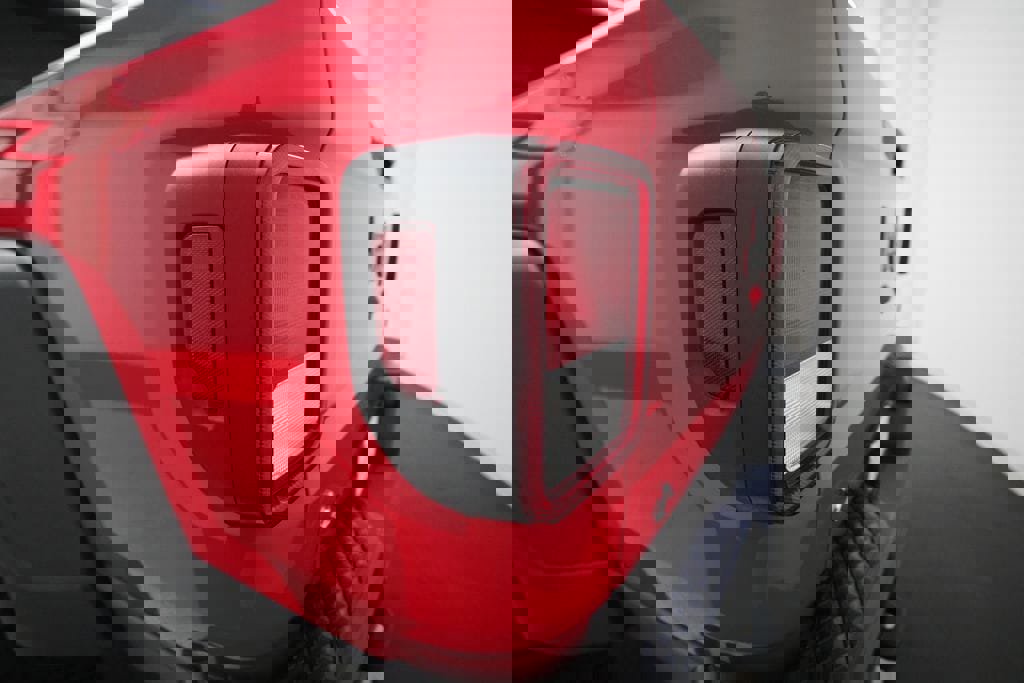 Used 2020 Jeep Gladiator Sport w/ Quick Order Package 24S image 33