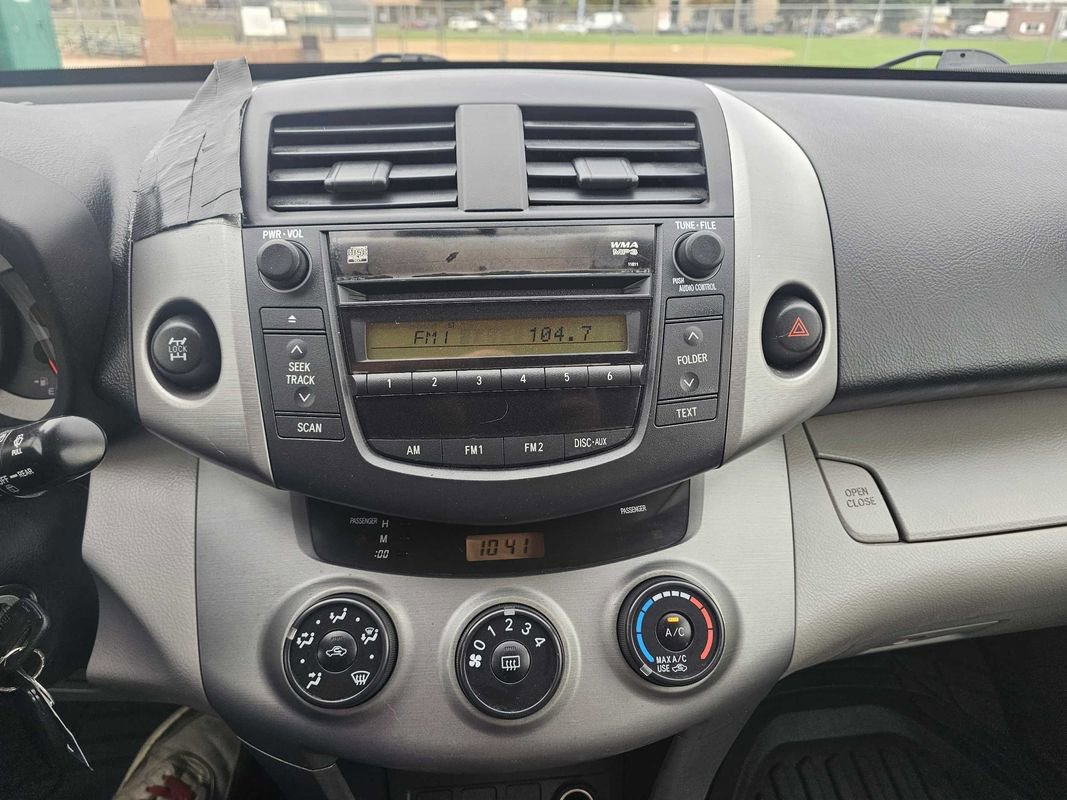 Used 2006 Toyota RAV4 4WD image 14