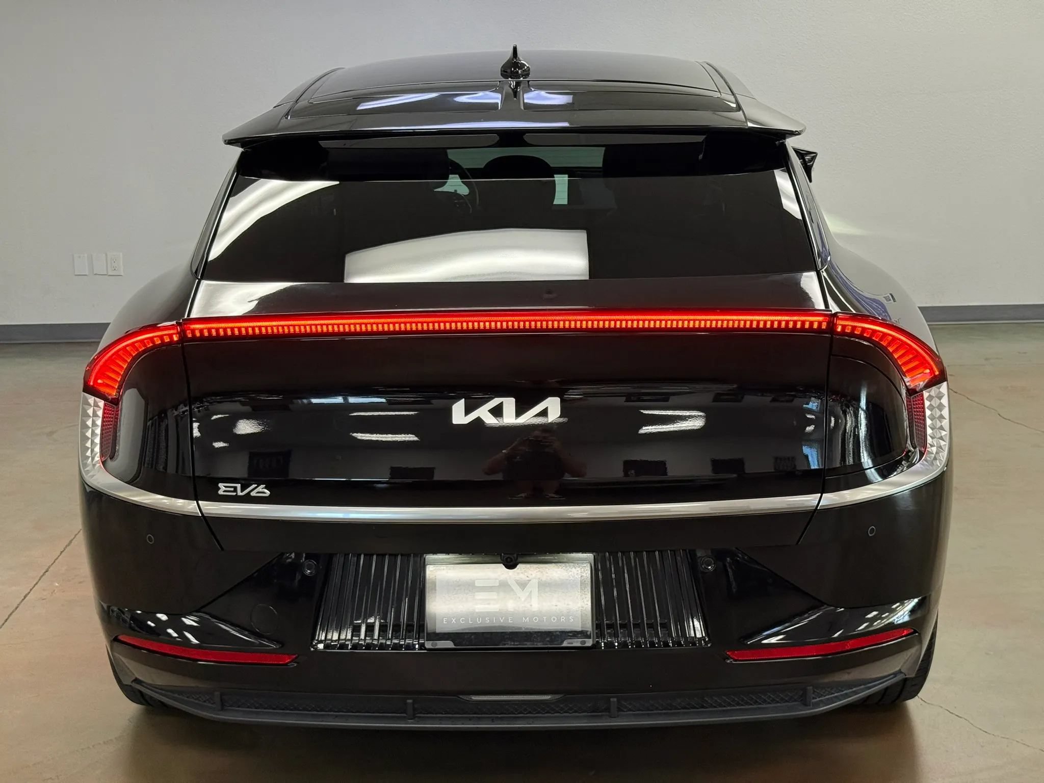 Used 2023 Kia EV6 Wind w/ Wind Technology Package RWD image 6