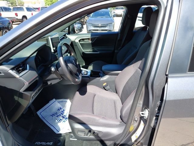 Used 2023 Toyota RAV4 SE w/ Weather & Moonroof Package AWD/4WD image 25