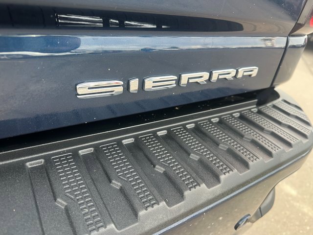 Used 2020 GMC Sierra 3500 Denali image 11