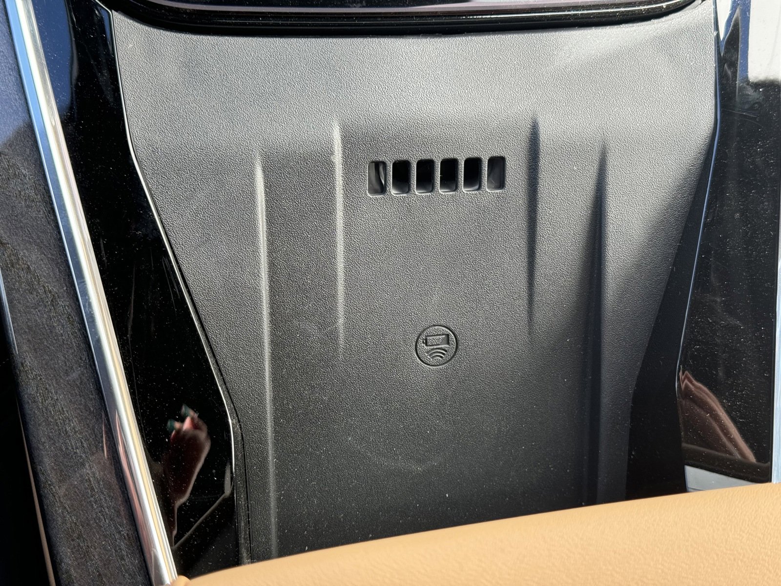 New 2025 Cadillac Escalade IQ Sport 2 w/ LPO, ONYX Package image 26