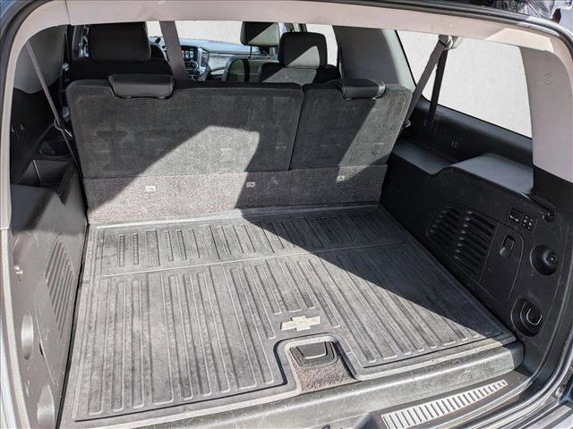 Used 2017 Chevrolet Suburban LT image 23