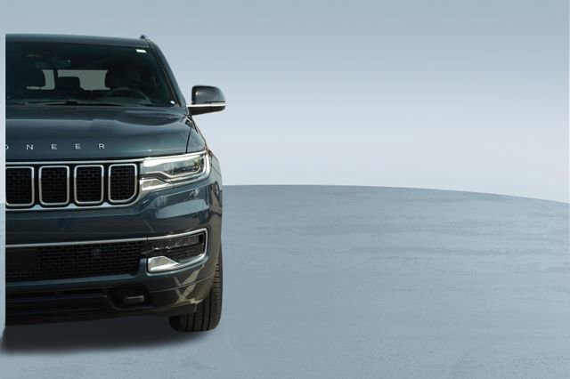 Used 2024 Jeep Wagoneer 4WD w/ Premium Group I image 42