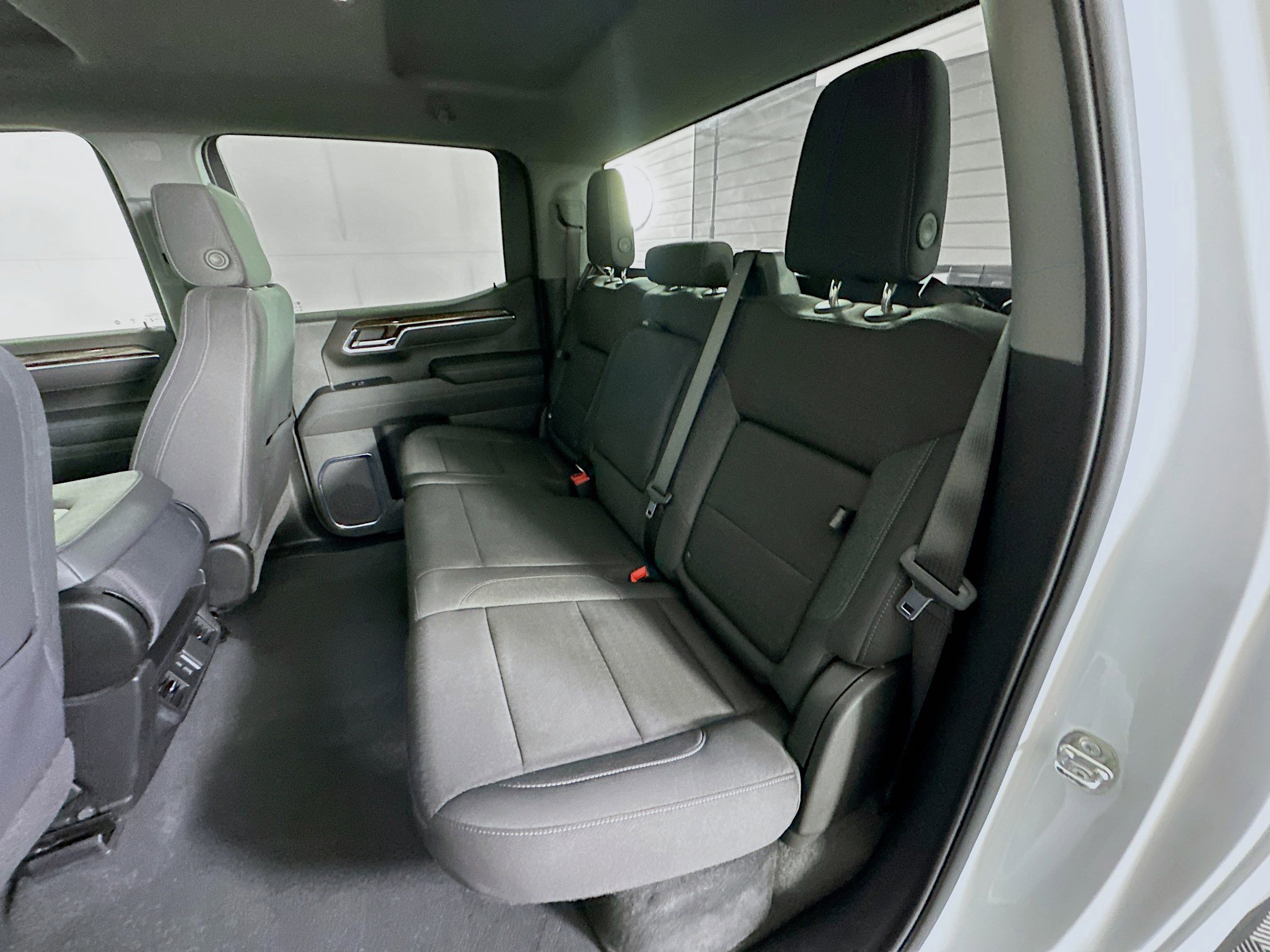 Used 2024 GMC Sierra 1500 Elevation image 27