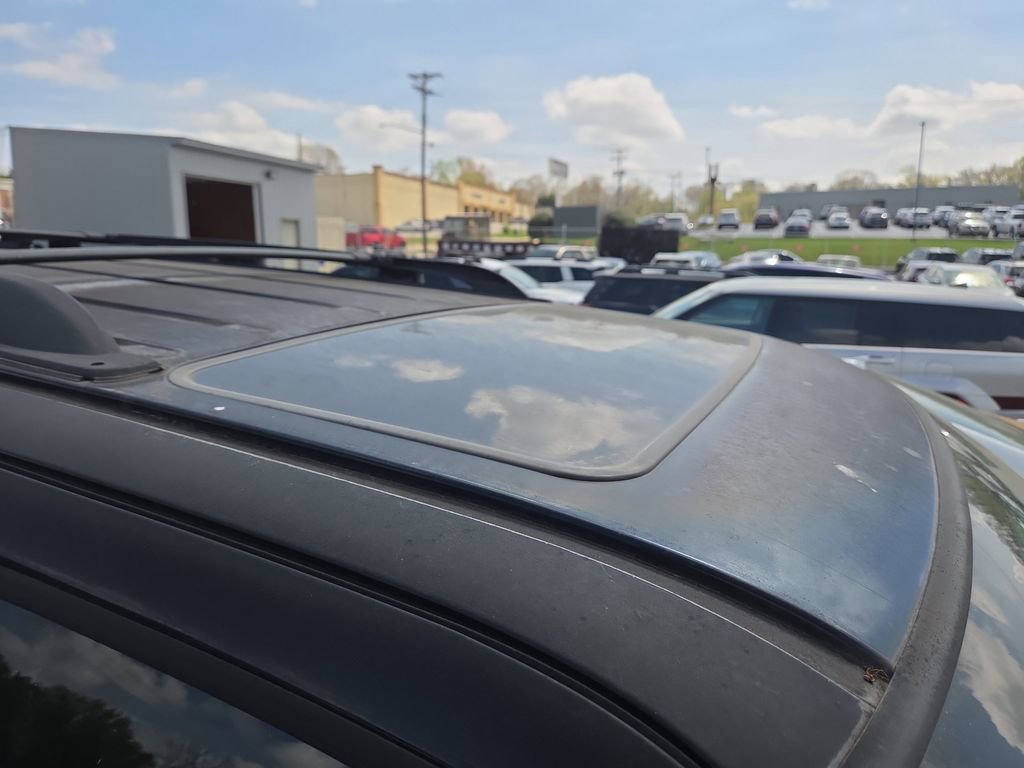 Used 2006 Ford Expedition XLT AWD/4WD image 3