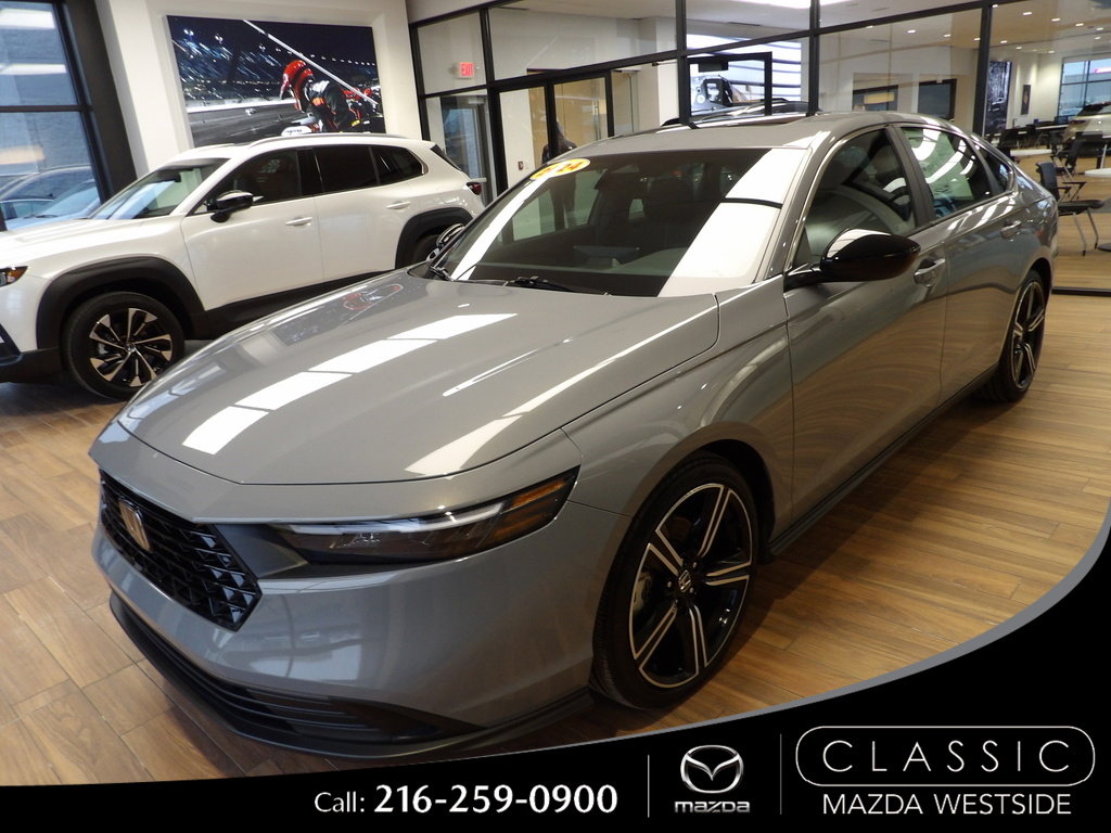 Used 2024 Honda Accord Sport image 1