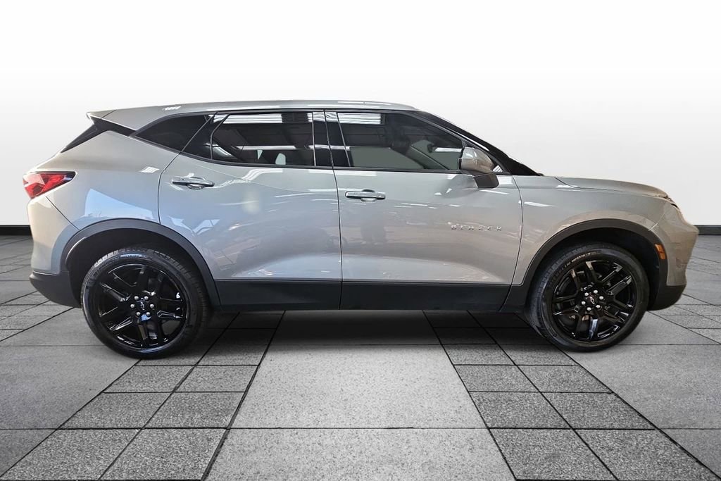 Used 2023 Chevrolet Blazer LT w/ Driver Confidence Package FWD image 4