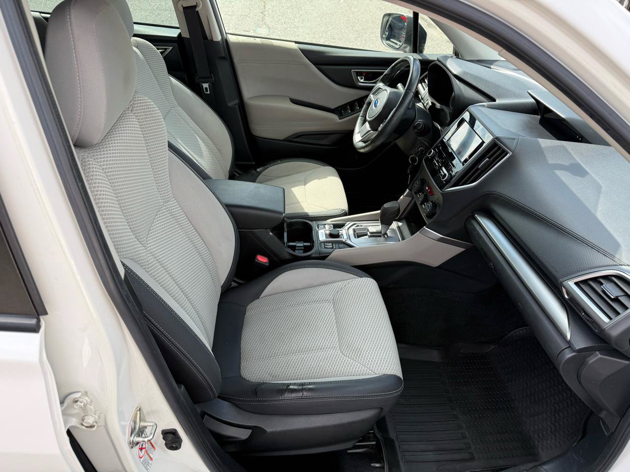 Used 2020 Subaru Forester Premium AWD/4WD image 17