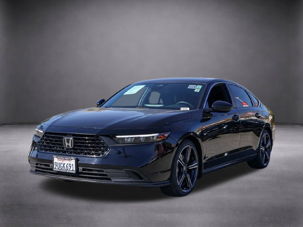 Used 2025 Honda Accord Sport image 8