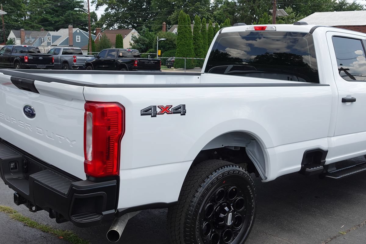 Used 2024 Ford F350 XL w/ XL Off-Road Package AWD/4WD image 11