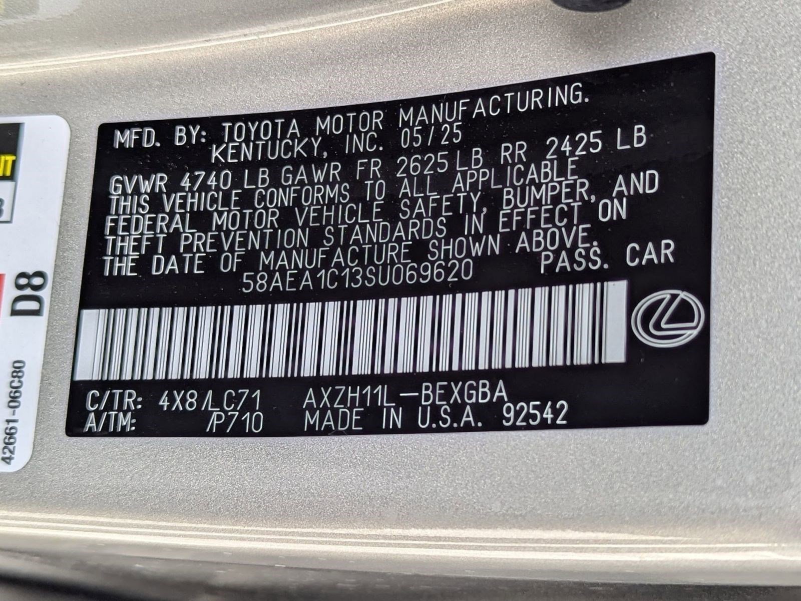 Certified 2025 Lexus ES 300h w/ Luxury Package image 20