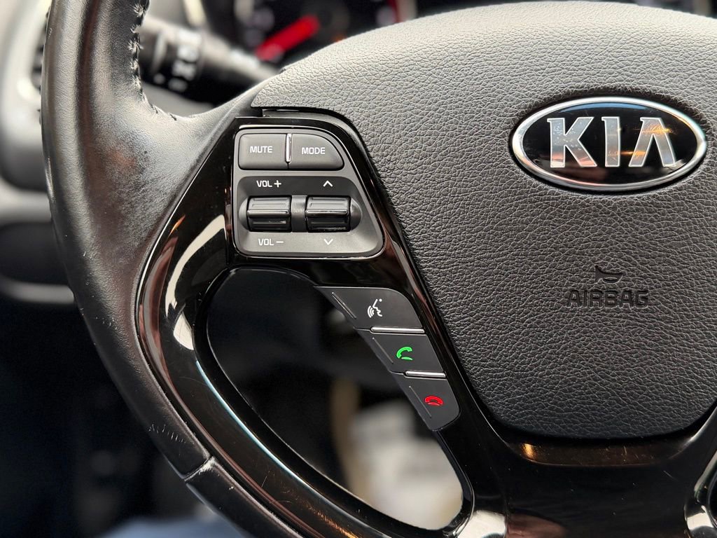 Used 2018 Kia Forte S image 9